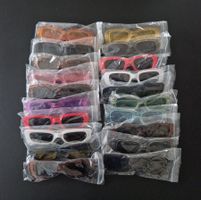 Modische Vintage SONNENBRILLEN - LOT MIT 20 STÜCK