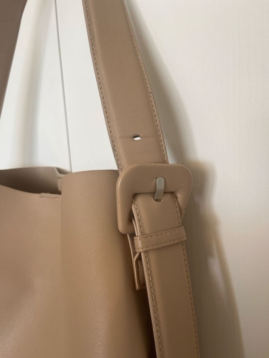 Mango Borse da donna: MANGO Cream Purse – Usato da Basel venduto da aur_78p5 1