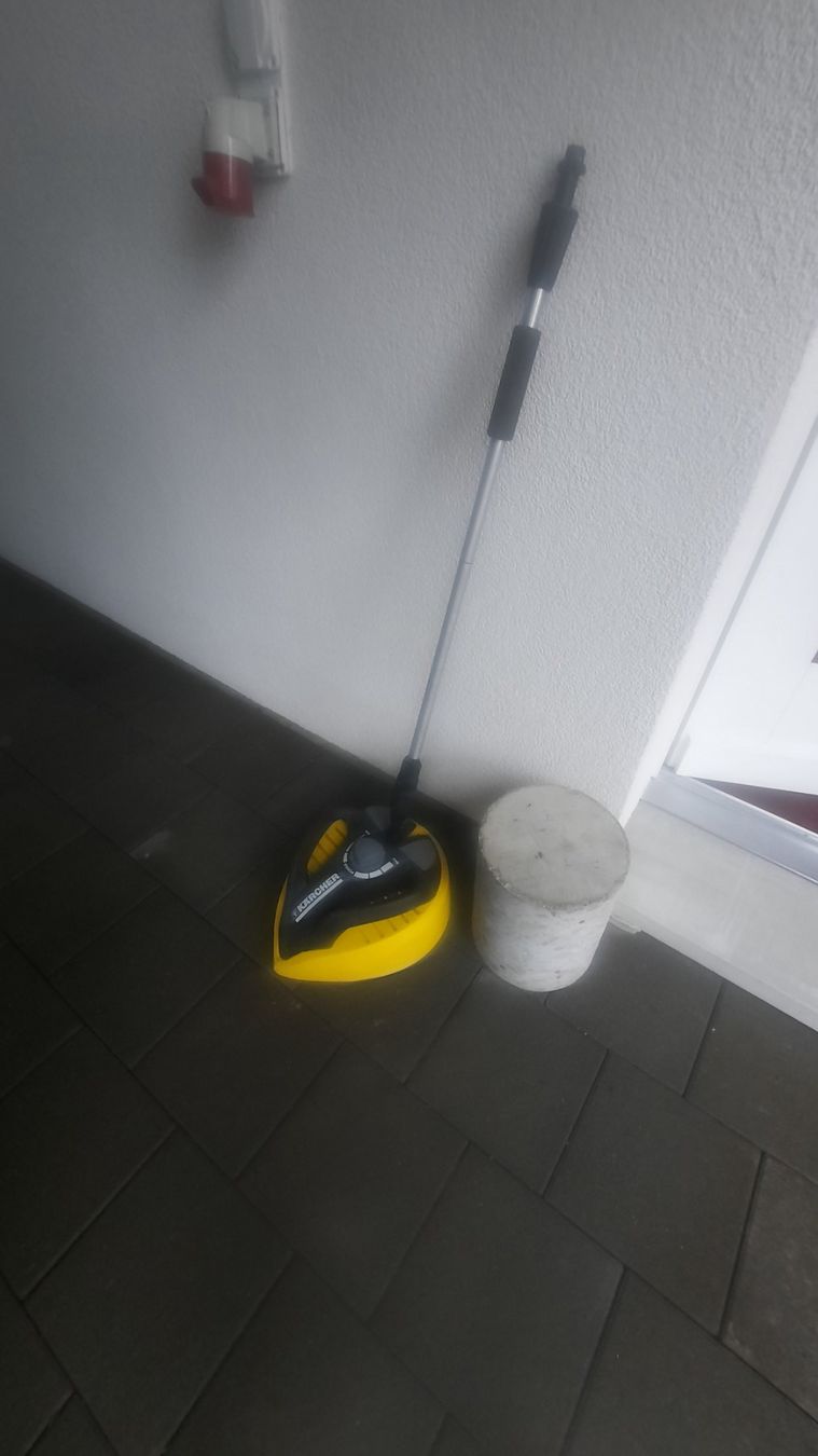 Kärcher Tutte le macchine: Kärcher Boden Reiniger – Usato da Ranflüh venduto da agrarmech 1