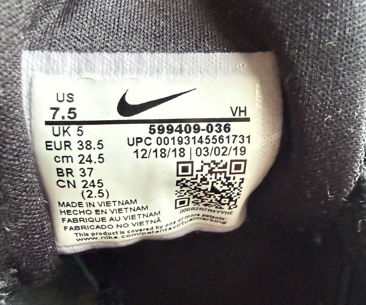 Nike Scarpe da uomo: Nike Air Max Thea Sneaker - Grösse 38.5 – Usato da Hinteregg venduto da Jazz-C 3