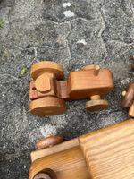 Holzzug mit Anhänger, bespielt, für Kinder, Sommerzeit!59