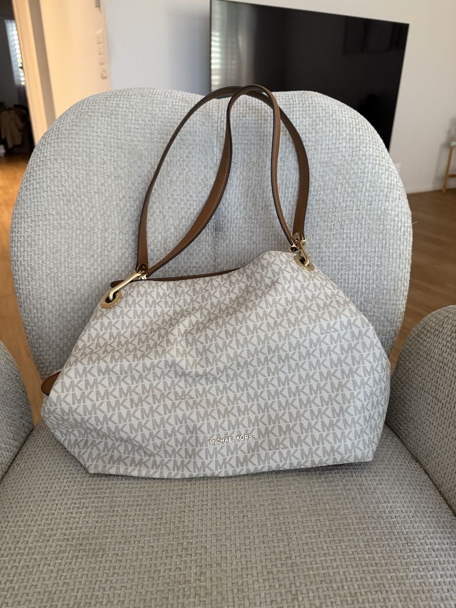 Michael Kors Taschen für Damen: Michael Kors  – Gebraucht aus Kefikon TG von jel_72fp