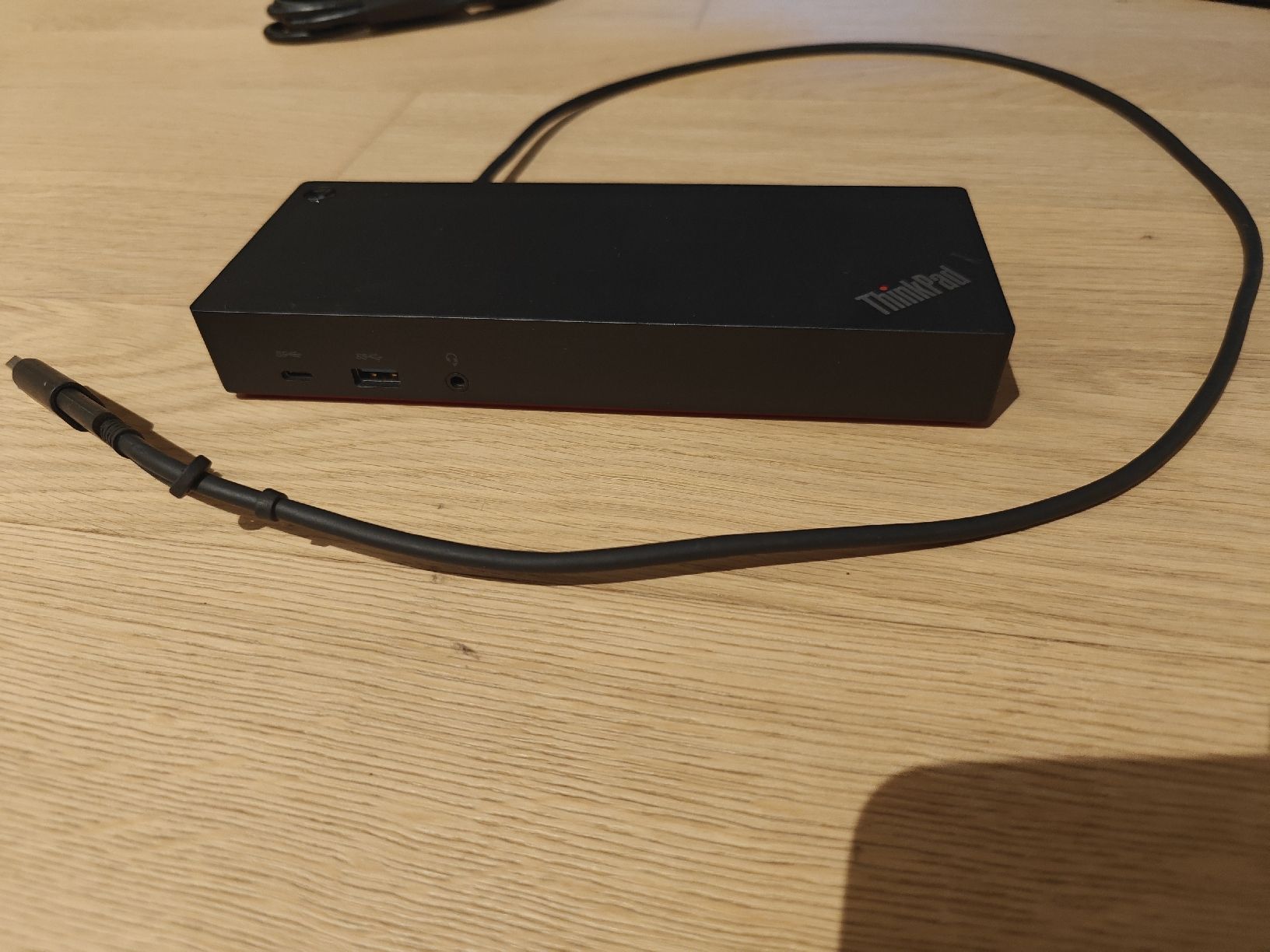 Lenovo Dockingstation: 2 Monitore 25 Zoll mit Dockingstation – Gebraucht aus Wallisellen von mmi_ts65 2
