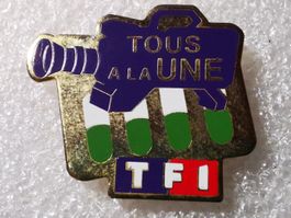 Ansteckpin 11: TF1