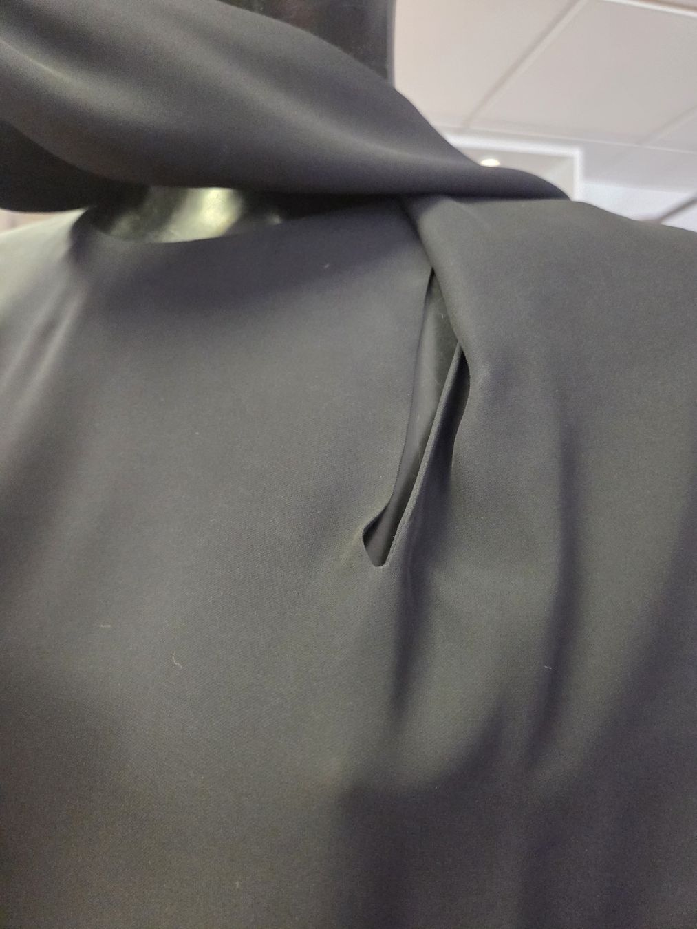 Hermès Camicette: Hermes Blouse – Usato da Zürich venduto da finesse.shop 3