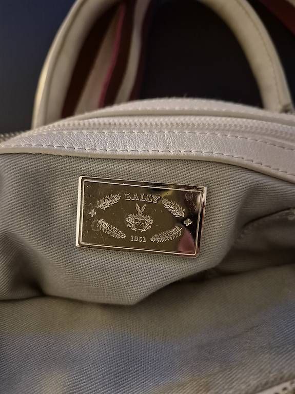 Borse da donna: Bally Leder Handtasche weiss – Usato da Chur venduto da chrigebrunner 3