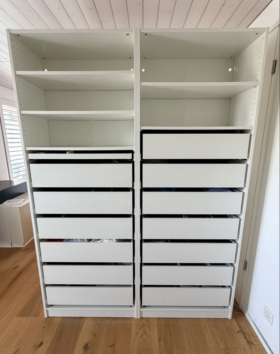 Schränke: 2 PAX Schränke IKEA – Gebraucht aus Allschwil von Pasci30