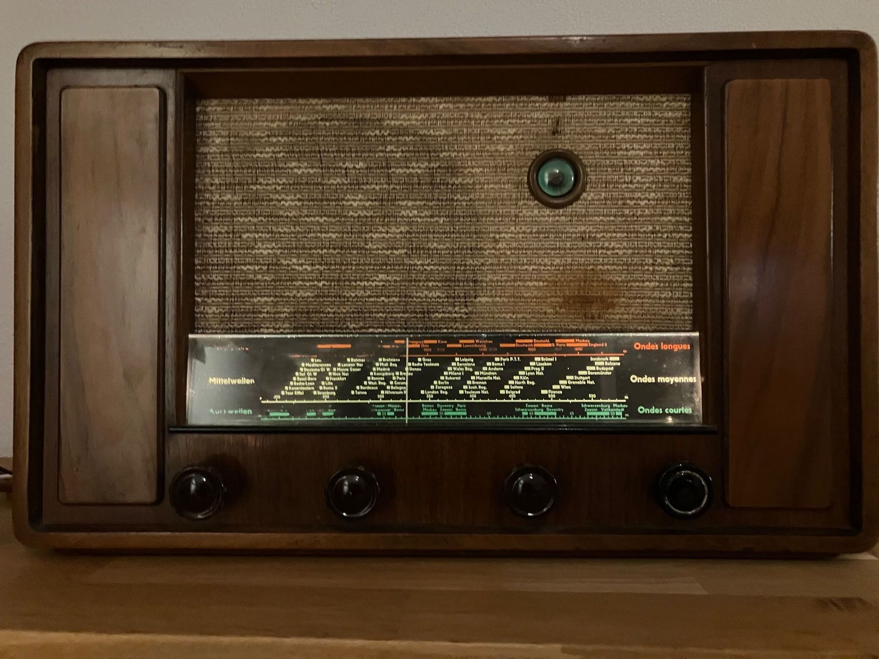 Radios: Röhrenradio Autophon AG Solothurn Typ LUX 81 – Gebraucht aus Ennetbürgen von meichtri 7