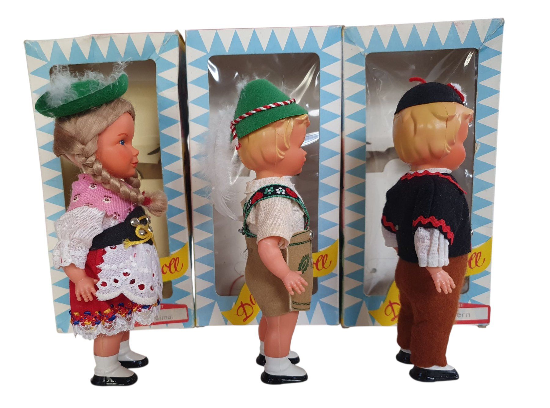Spielzeuge: 3 verschiedene Dancing Doll Figuren – Neu (gemäss Beschreibung) aus Flawil von JaguarXJSHE 1