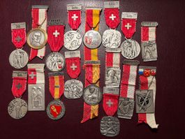 Sammlung von Schützenabzeichen