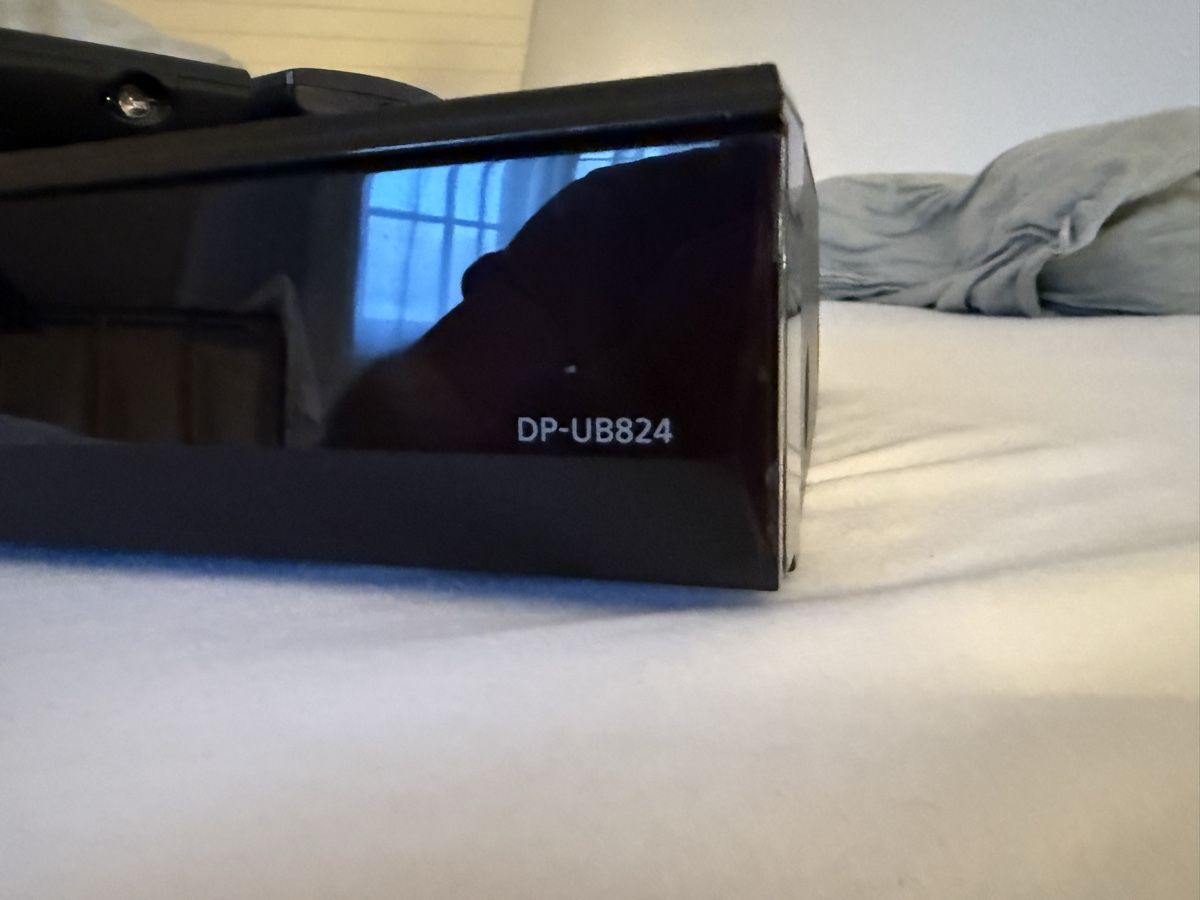 Panasonic Home Cinema: Panasonic DP-UB824 Hybrid – Usato da St.Gallen venduto da Joba3 1