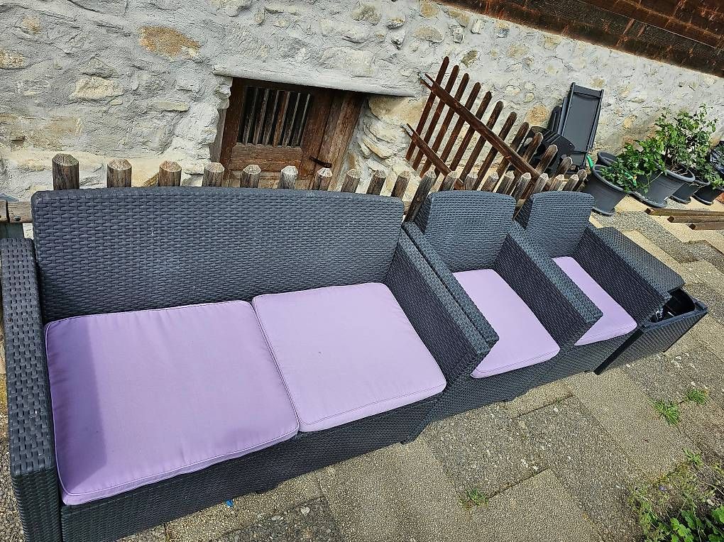 Sofas: Ratan Lounge – Gebraucht aus Wattenwil von maestrorock 3
