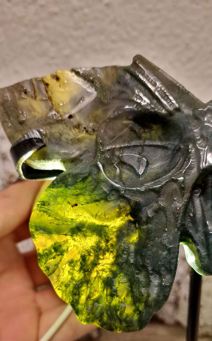 Minerali & Pietre curative: Moosachat Schmetterling Skull 405g – Nuovo (secondo la descrizione) da Matzingen venduto da Shay_Crystalz 2