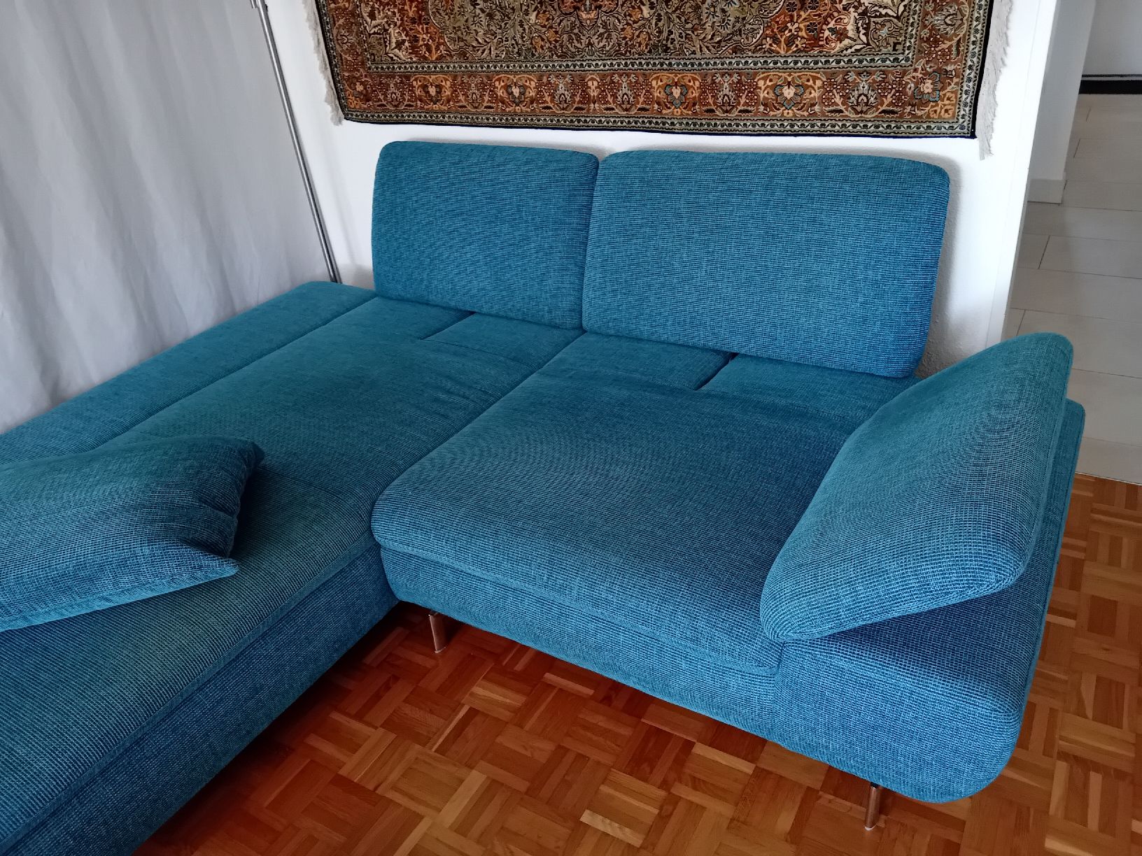 Divani: Eck-Schlafsofa türkisblau – Usato da Zürich venduto da Gillheri 2