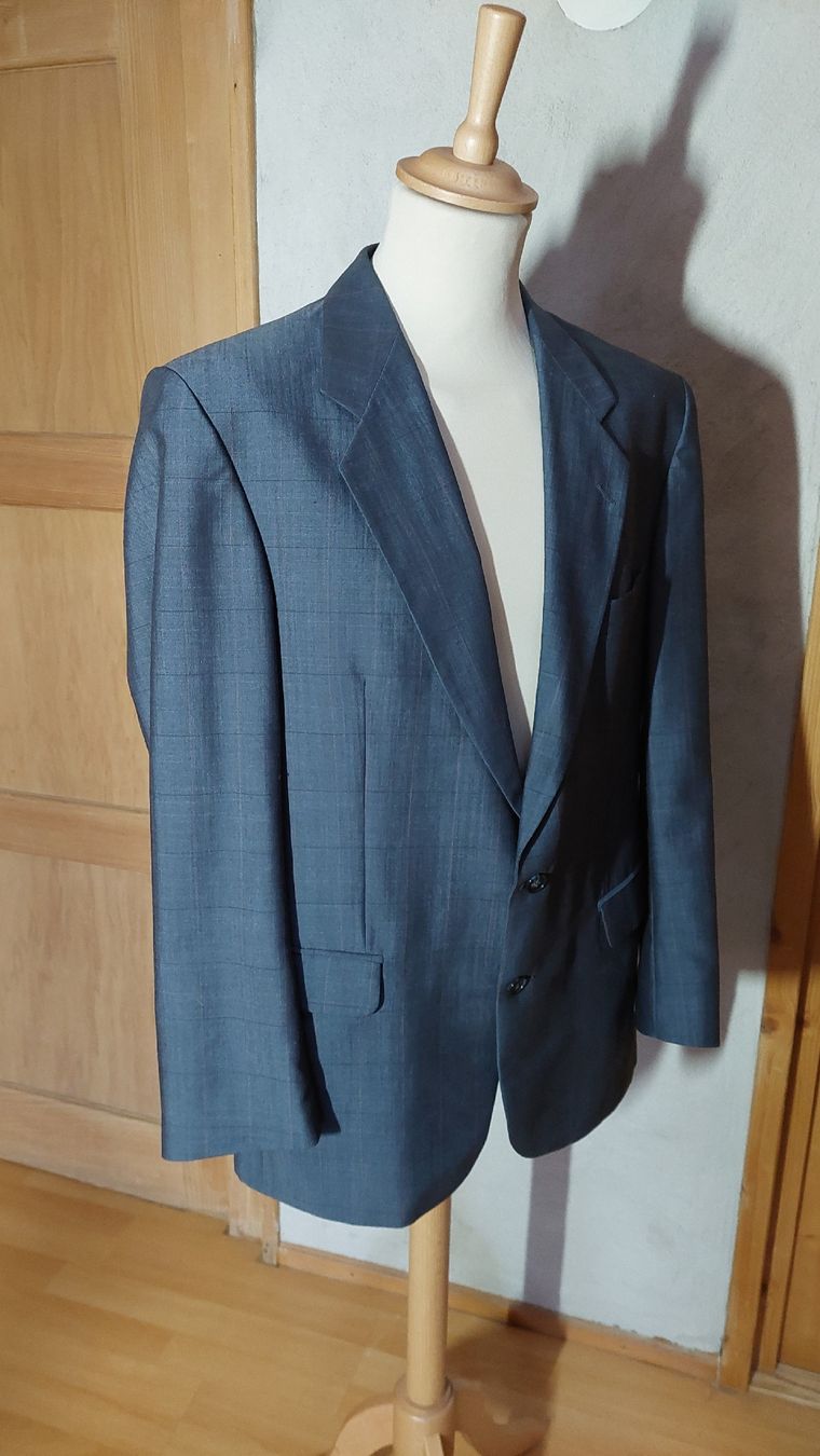 Completi: Costume bleu-gris, taille M – Usato da Marsens venduto da fripe-milodon 2