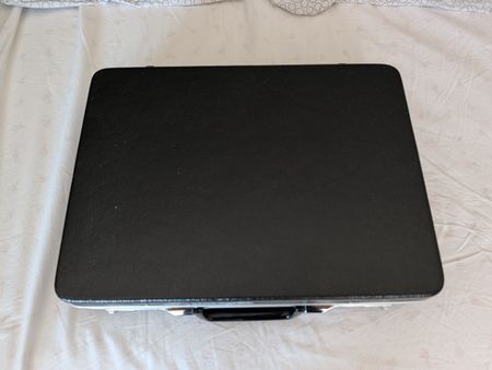 Aktenkoffer  schwarz 42x31x10 cm - gebrauchter Zustand