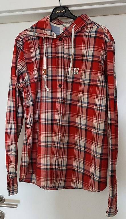 Camicette: Chemise avec capuchon en coton – Usato da Tschugg venduto da uldrypr 2