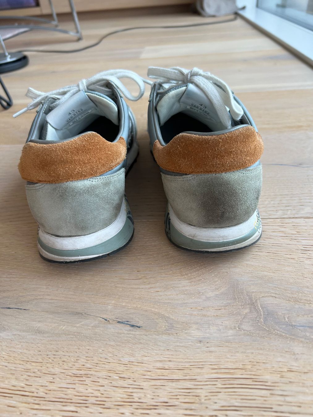 Premiata Herrenschuhe: Premiata Sneaker grau/braun Modell VAR 5152 Gr. 43 – Gebraucht aus Meilen von Masupilamy 2