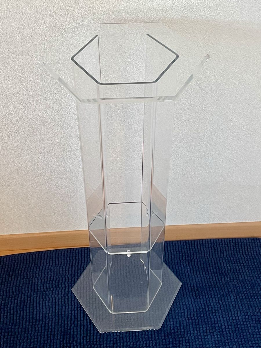 Altro in Decorazioni & Accessori: Acrylic Display Stand – Usato da Richterswil venduto da Prangins9 2