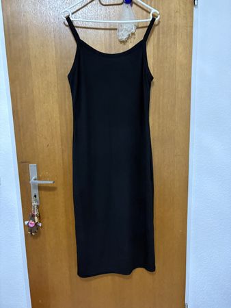 Kleid schwarz Trägerkleid schlicht Grösse L guter Zustand