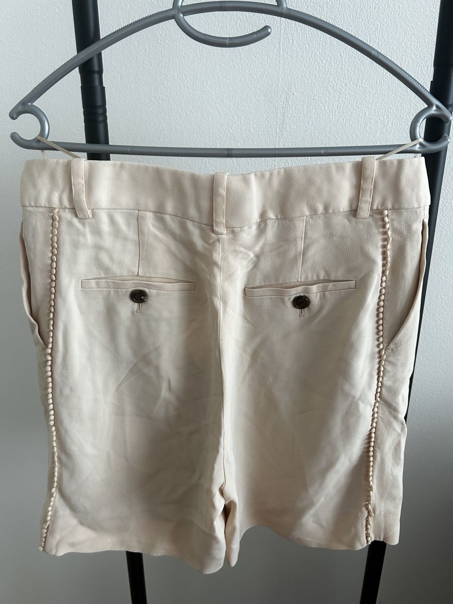 Chloé Pantaloni: Chloé Shorts beige Size S excellent condition – Usato da Zug venduto da day_9ph6 5