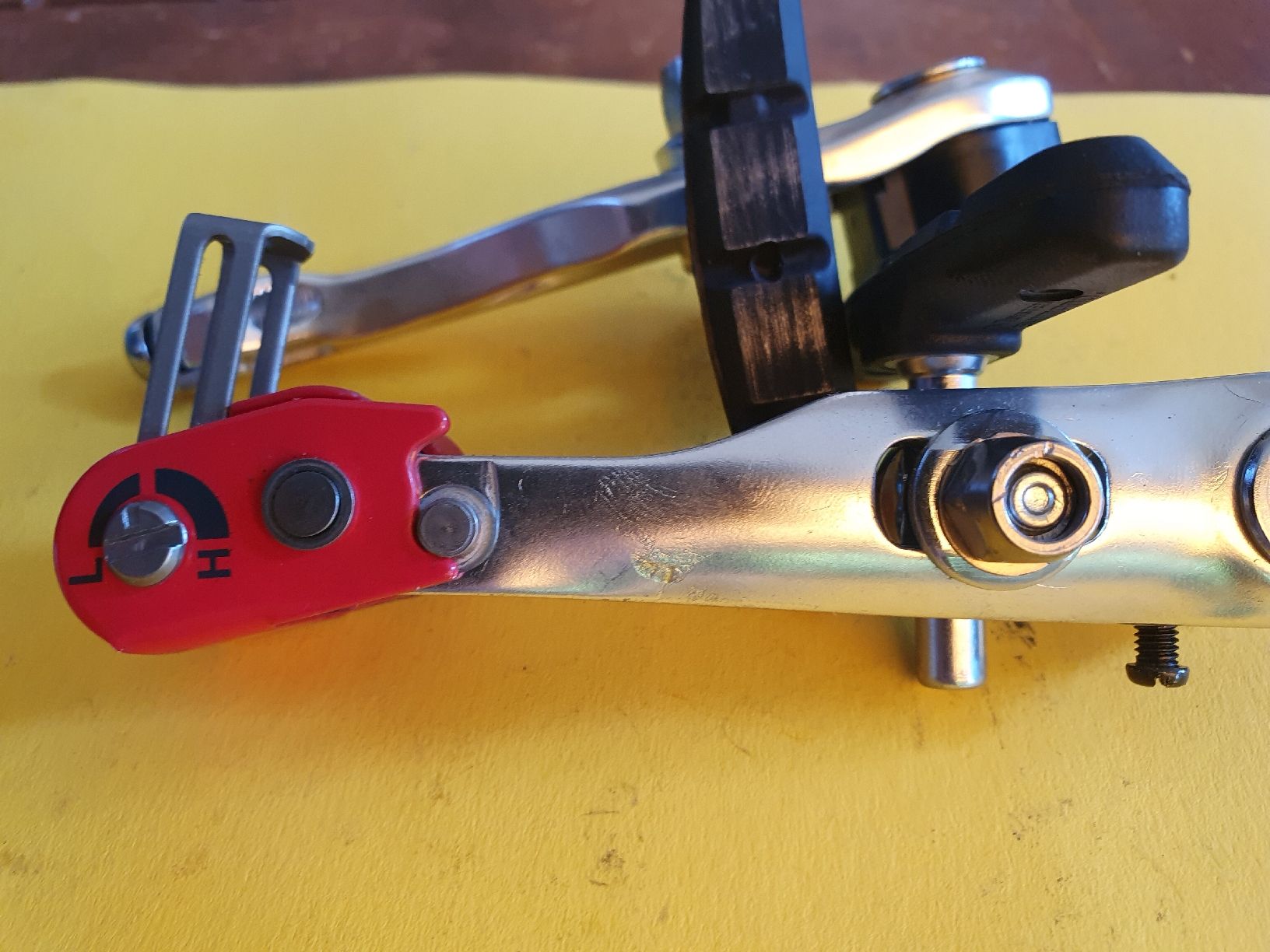 Shimano Pezzi di ricambio: 2 Kompl. SHIMANO NEXAVE V- BRAKE, Neuwertig. – Nuovo (secondo la descrizione) da Niedergösgen venduto da joh_6txt 4