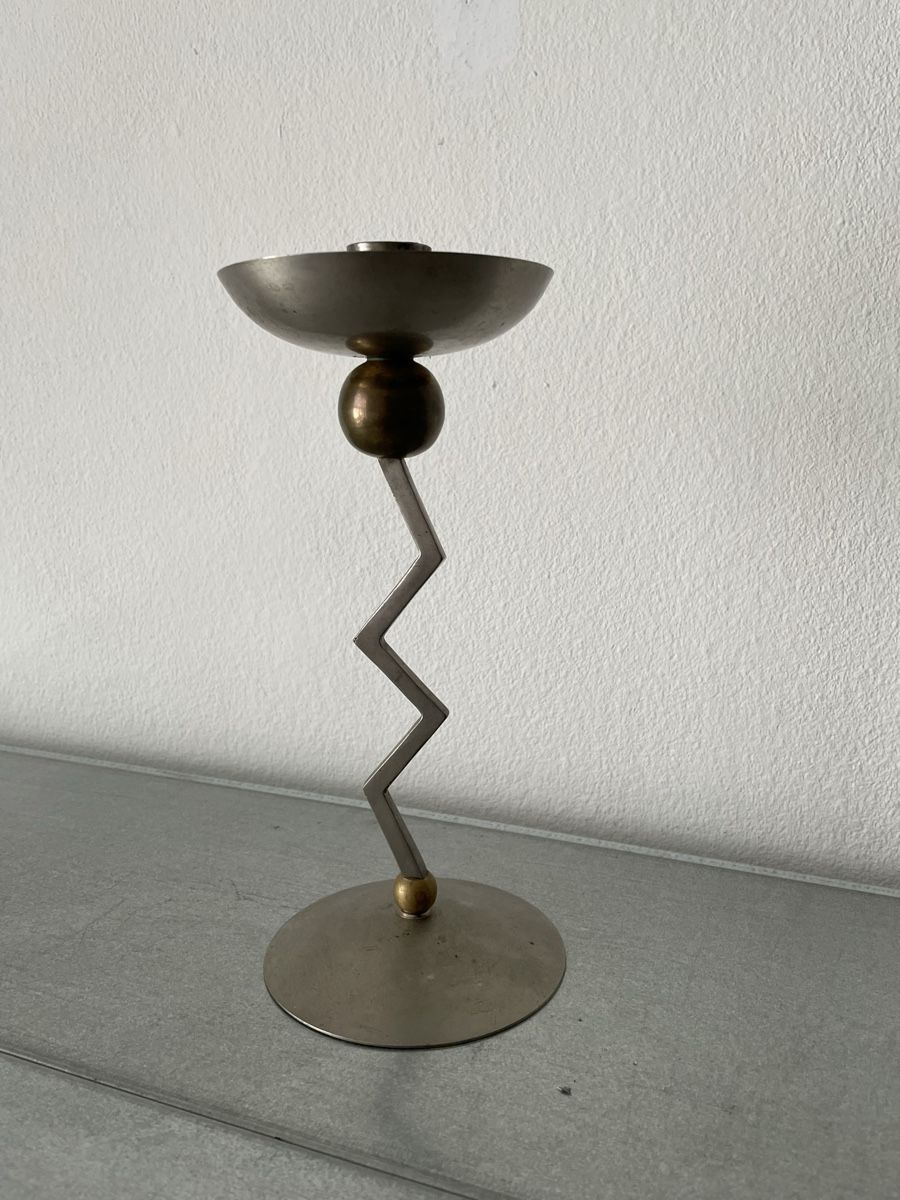 Kerzenständer: Zig zag Memphis postmodern Kerzenhalter – Gebraucht aus Basel von Amechan. 1