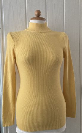 Mondi Rollkragenpullover, Gr. 34, Gelb, 100% Wolle