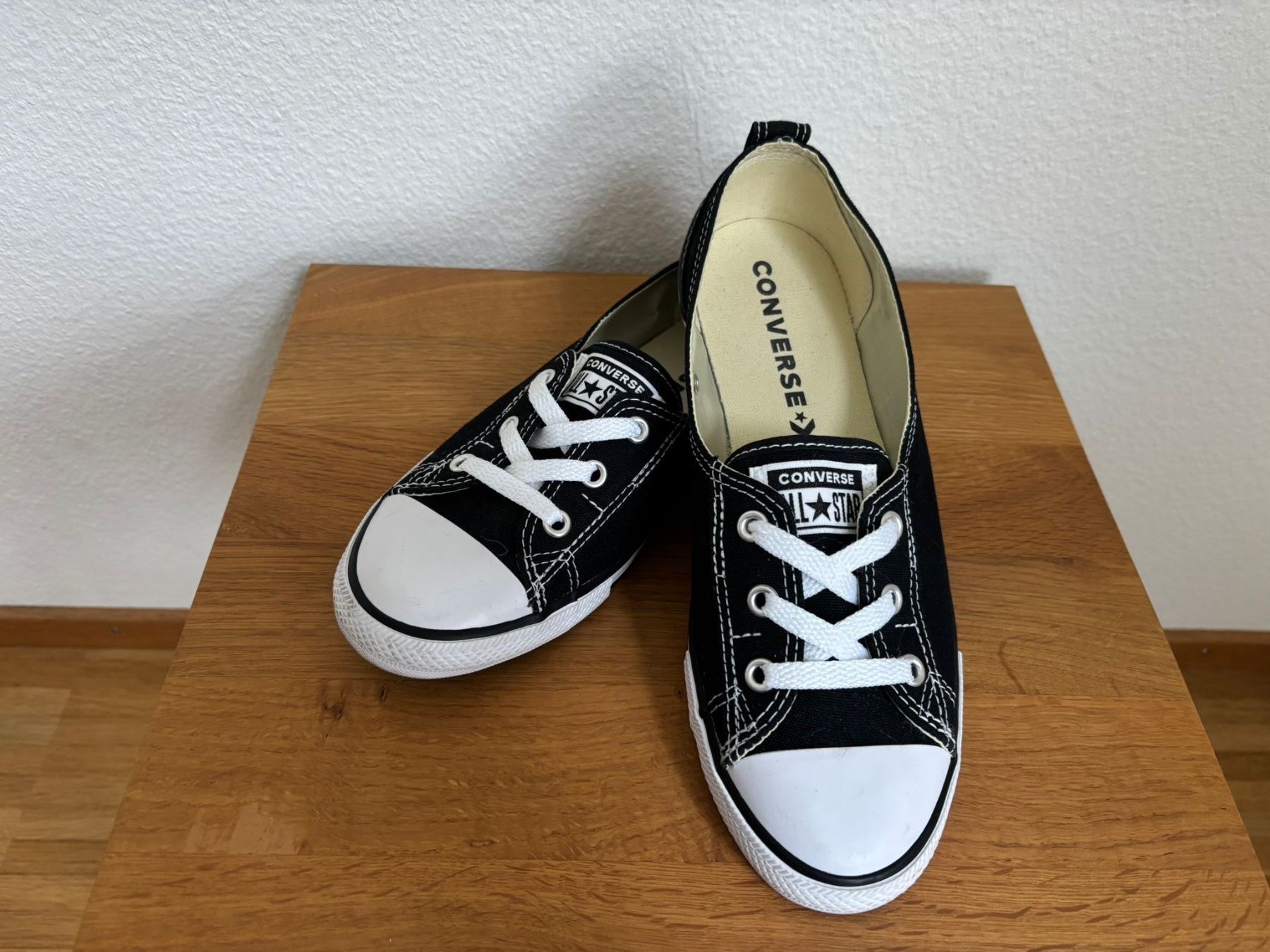 Converse Scarpe da donna: CONVERSE Ballerina – Usato da Emmenbrücke venduto da gar_xds2