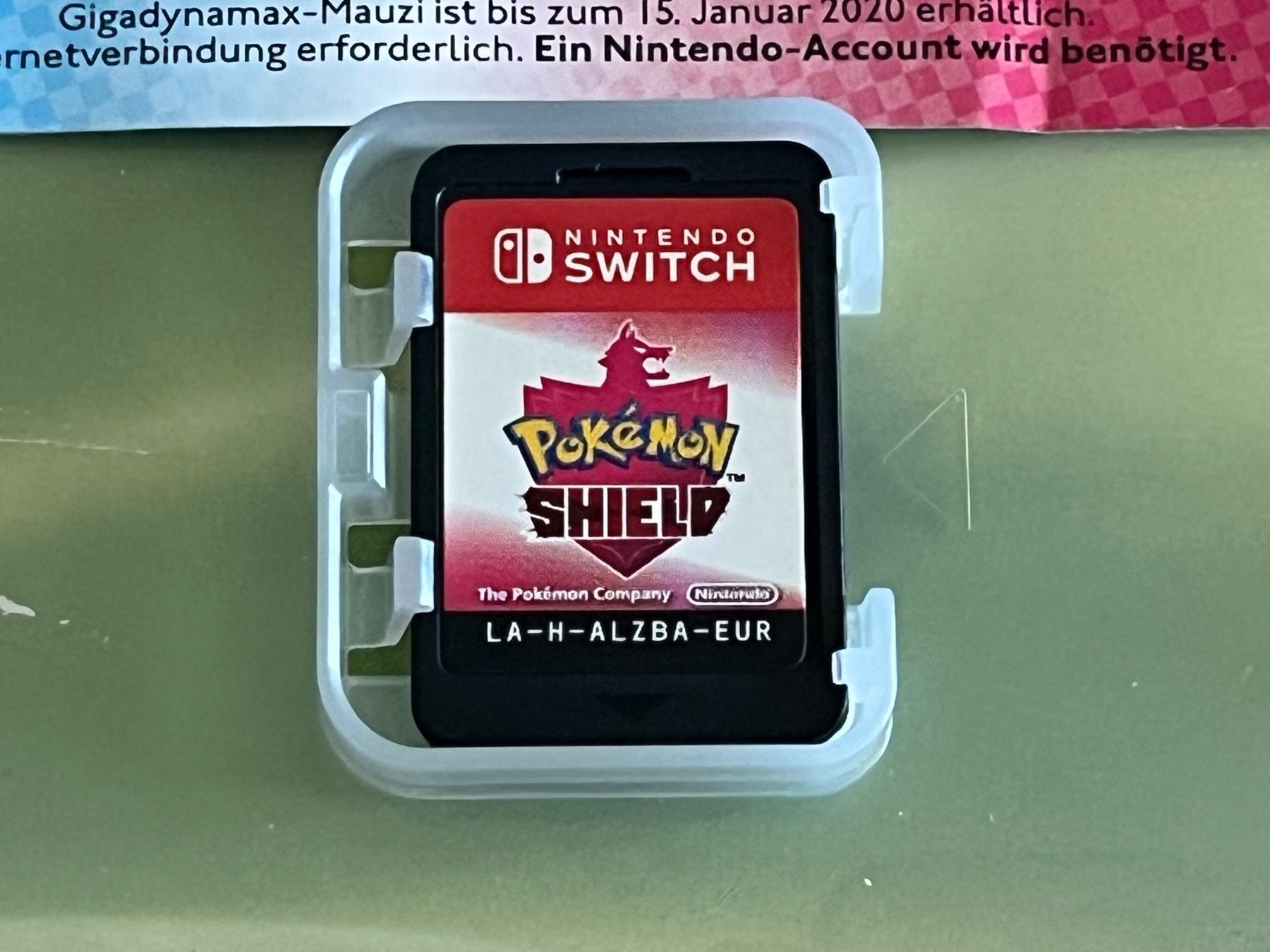 Pokémon Jeux: Pokémon Pokemon Schild, Nintendo Switch – D'occasion à Thalwil par ranx 2