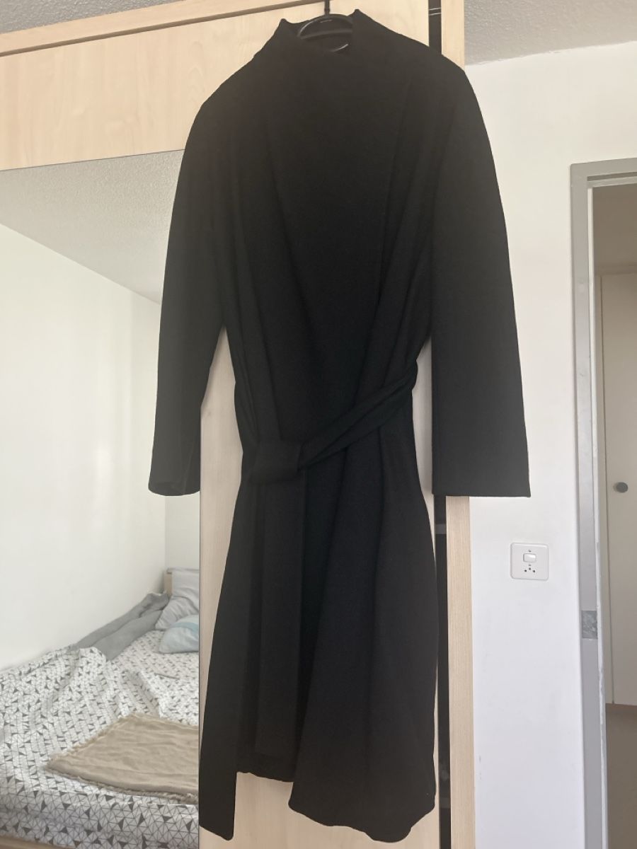 Massimo Dutti Cappotti: Massimo dutti wool coat – Nuovo (secondo la descrizione) da Schaffhausen venduto da nur_vnm9