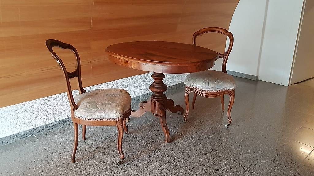 Tavoli: Tisch Louis Philippe antik oval – Usato da Roggwil TG venduto da Mallorca015