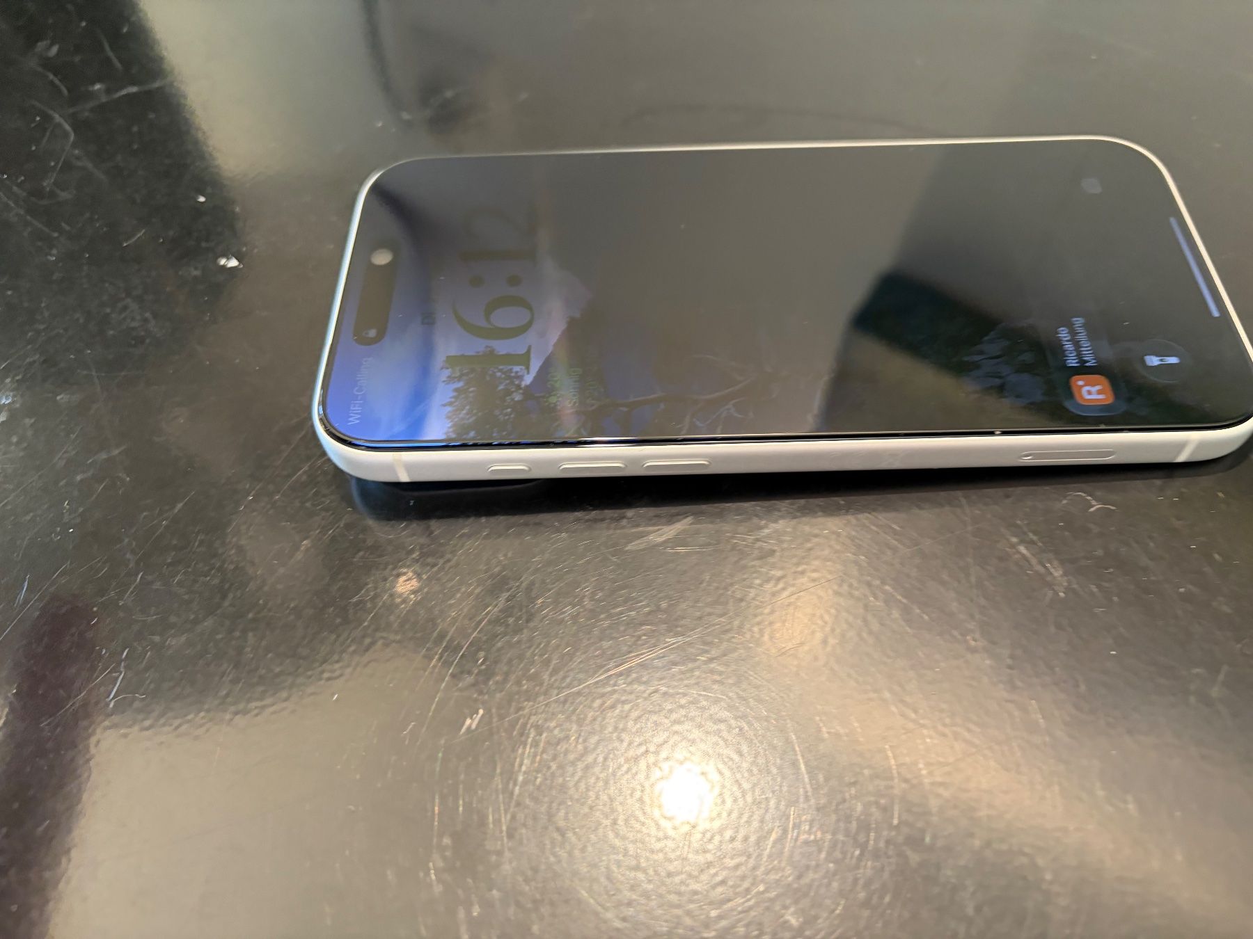 Apple Telefoni cellulari / Smartphones: iPhne 17 Pro Max 256GB, silber – Usato da Weesen venduto da AmdenLodgeOliEschler 2