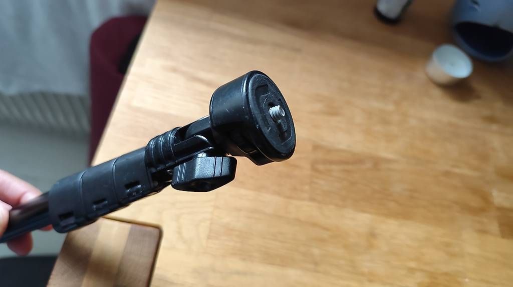 Trépieds & Accessoires: Mono Einbein Stativ  – D'occasion à Flurlingen par thinkfree 2