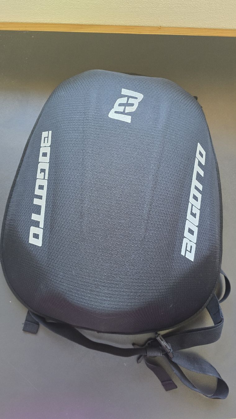 Sacs à dos: Bogotto Motorcycle Backpack with Back Protector – Neuf (Voir description) à Disentis/Mustér par mih_nz5k