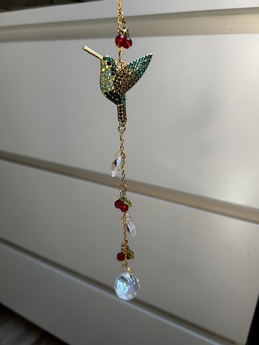 Alle Dekorationen: Suncatcher Kolibri mit Kristallen / Fensterdeko – Gebraucht aus Obfelden von JackyRot 1