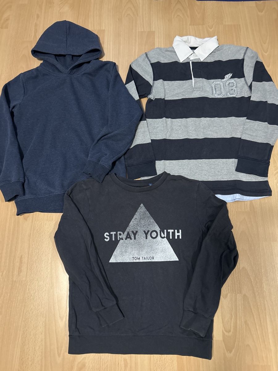 Pullover & Sweatshirts: 3 Pullover Gr.146/152 – Gebraucht aus Kreuzlingen von jamie45