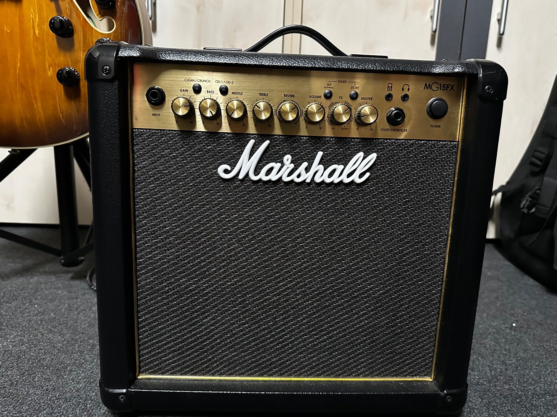 Ibanez Strumenti musicali: Ibanez E-Gitarre, Marshall Box, Zubehör – Nuovo (secondo la descrizione) da Schindellegi venduto da lusi1971 4