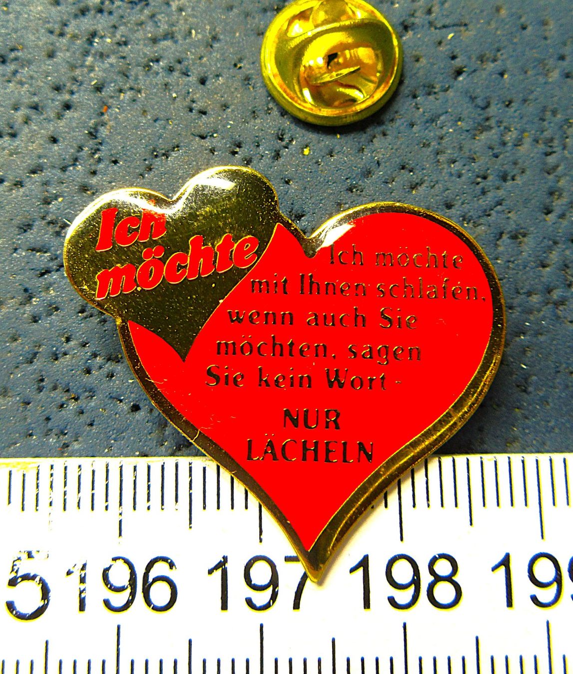 Swiss Placchette & Badge: ICH MÖCHTE ..... NUR LÄCHELN PIN GLASIERT – Usato da Ettingen venduto da Hausi4711