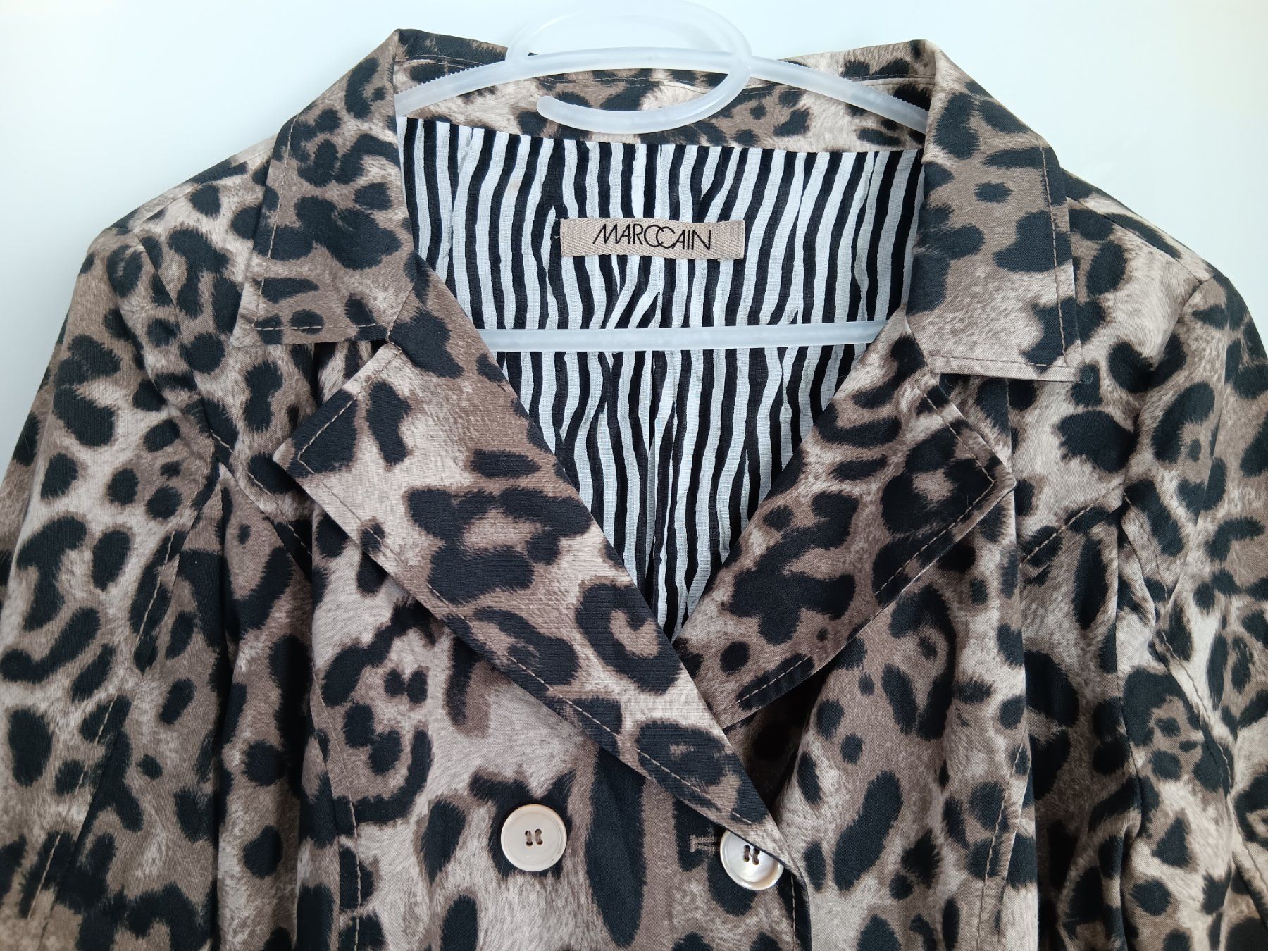 Marc Cain Mäntel: MARC CAIN Manteau leopard taille 4 (40) – Gebraucht aus Cossonay-Ville von Les_1001_perles 3