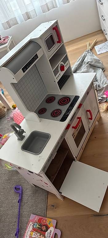 Jouets: Kinderspielküche – D'occasion à Uster par car_ln89
