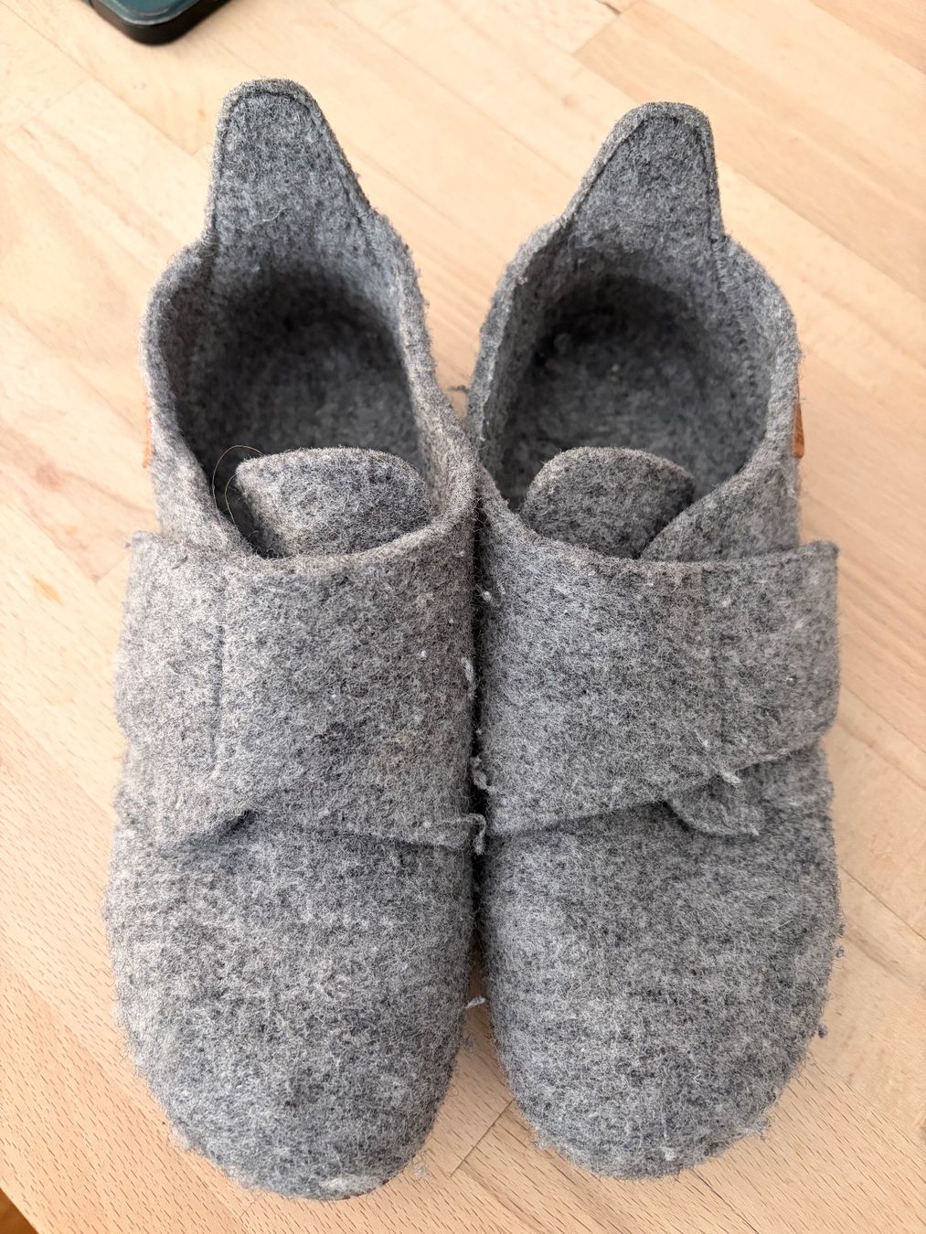 Bisgaard Schuhe für Jungen: Bisgaard Hausschuhe 36 – Gebraucht aus Basel von Witmedia