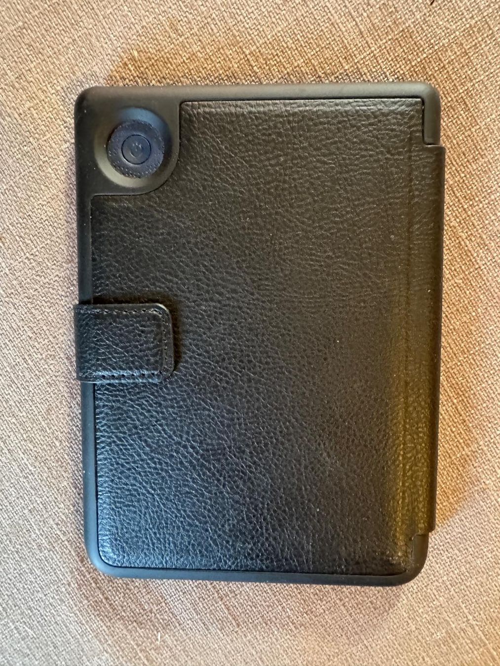 Tolino Tablet PC: Tolino Shine 4 mit Hülle – Gebraucht aus Wangen ZH von Jleh 2