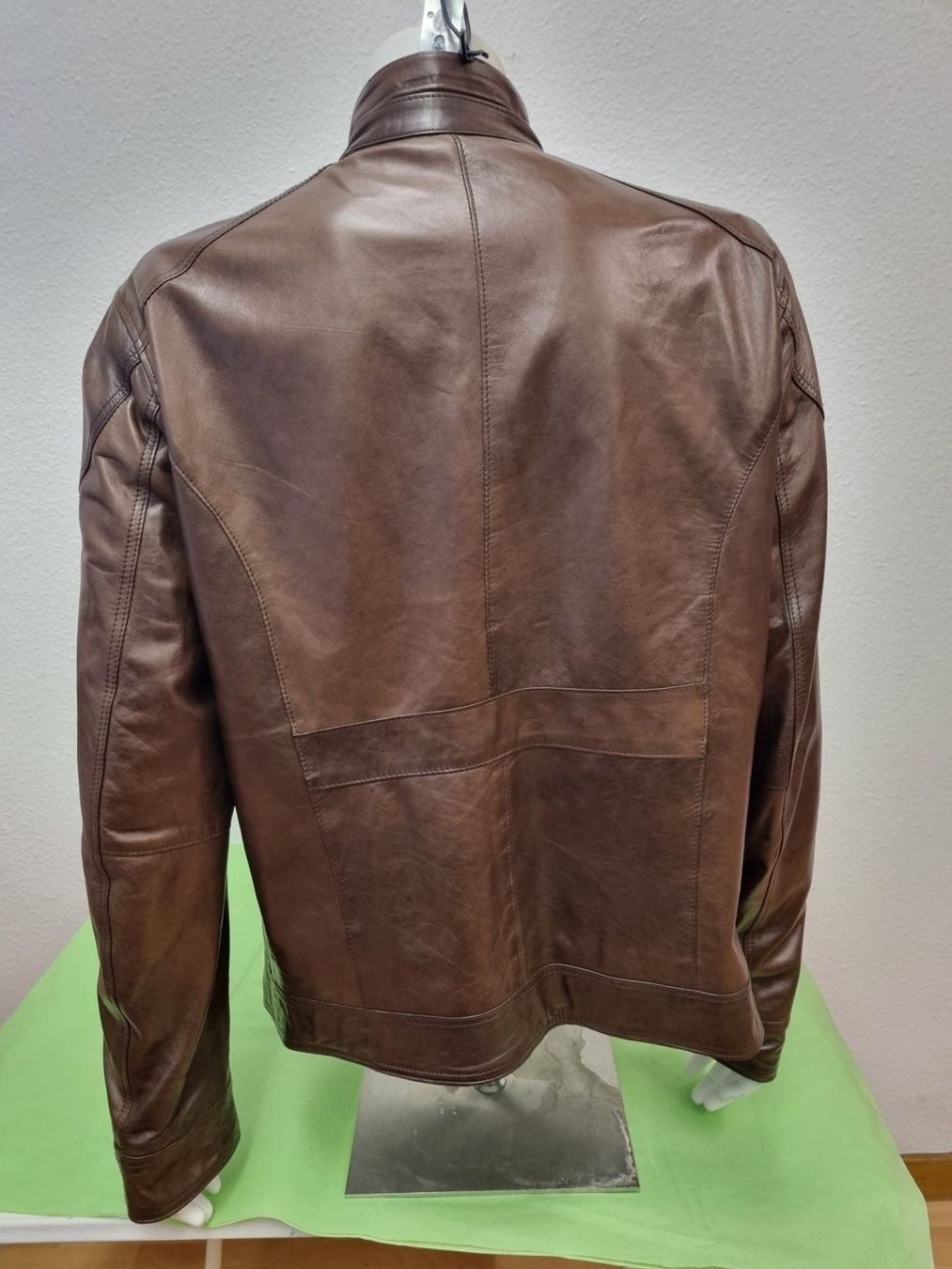 Giacche: Curgè Lederjacke Grösse 56 – Usato da Schönenwerd venduto da Chez_Mimi 1