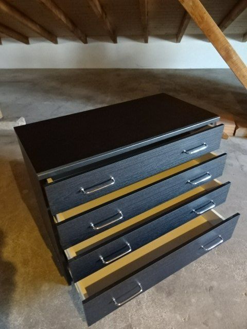 Cassettiere: Kommode mit Schubladen – Usato da Hirschthal venduto da Olimichsama 2