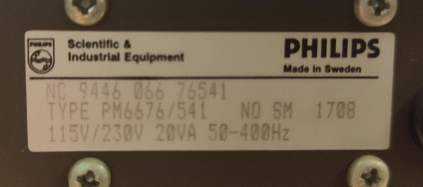 Messen: Philips PM6676 Universal Frequency Counter 1.5GHz – Gebraucht aus Zürich von Sherman 3
