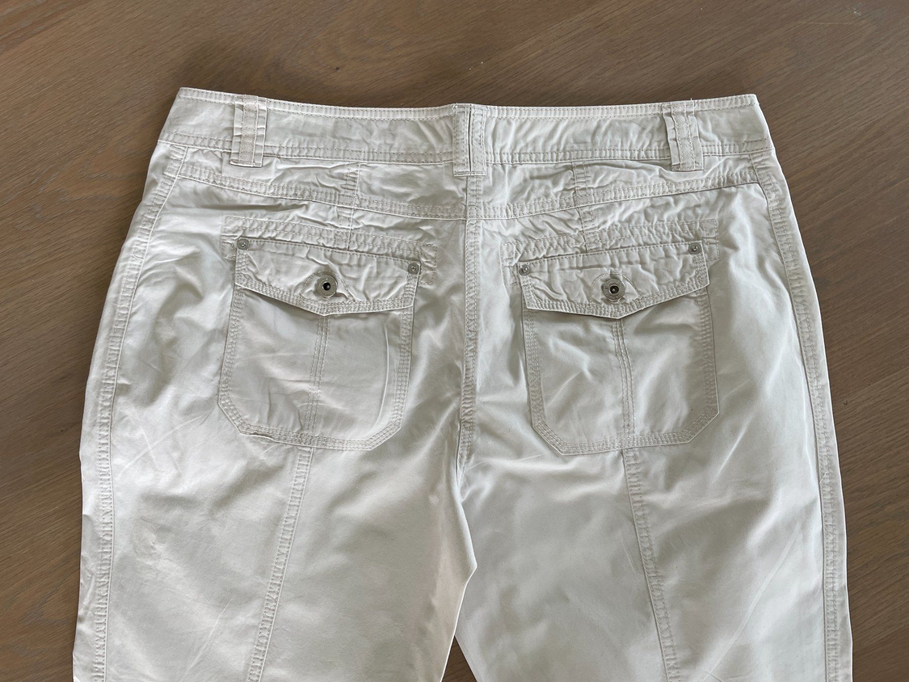 S.Oliver Hosen: Shorts, S. Oliver, Grösse 42 – Gebraucht aus Rüschlikon von user999 4