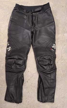 Motorrad Lederhose IXS, Gr. 56