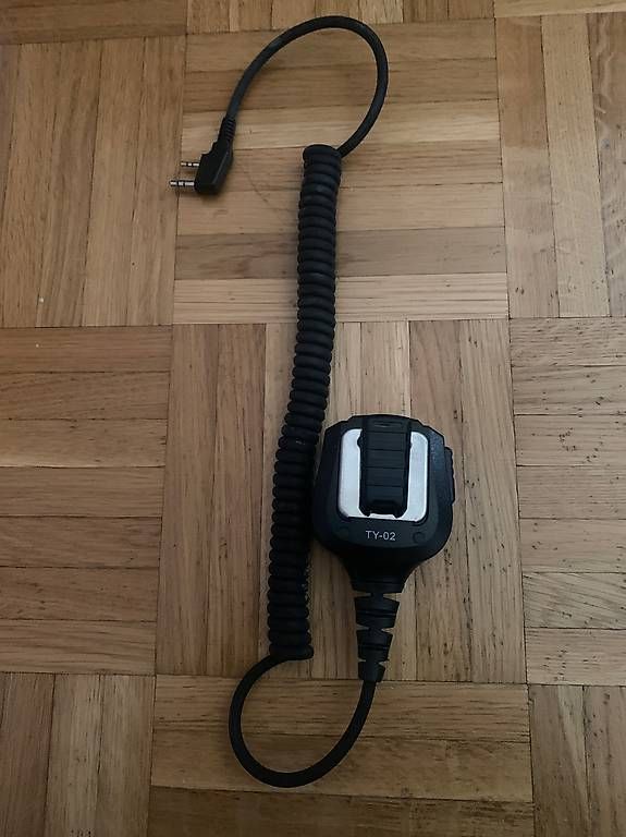 Radiocomunicazione: Microphone talkie-walkie TY-02 – Usato da Cossonay-Ville venduto da BRick73 1
