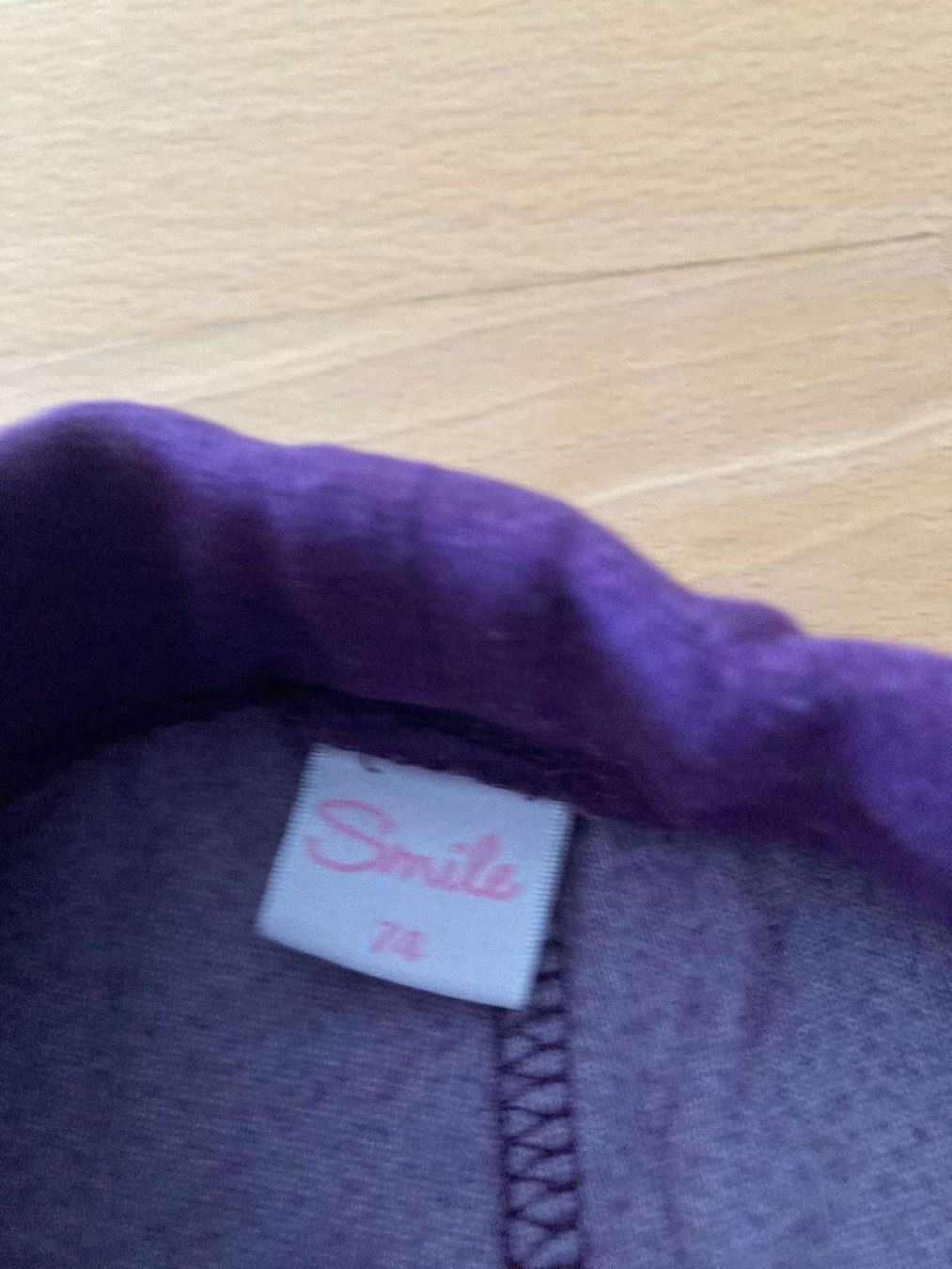 Pantaloni: Trainerhosen "Smile" mit Vogel-Motiv – Usato da Muttenz venduto da Juvenile33 2